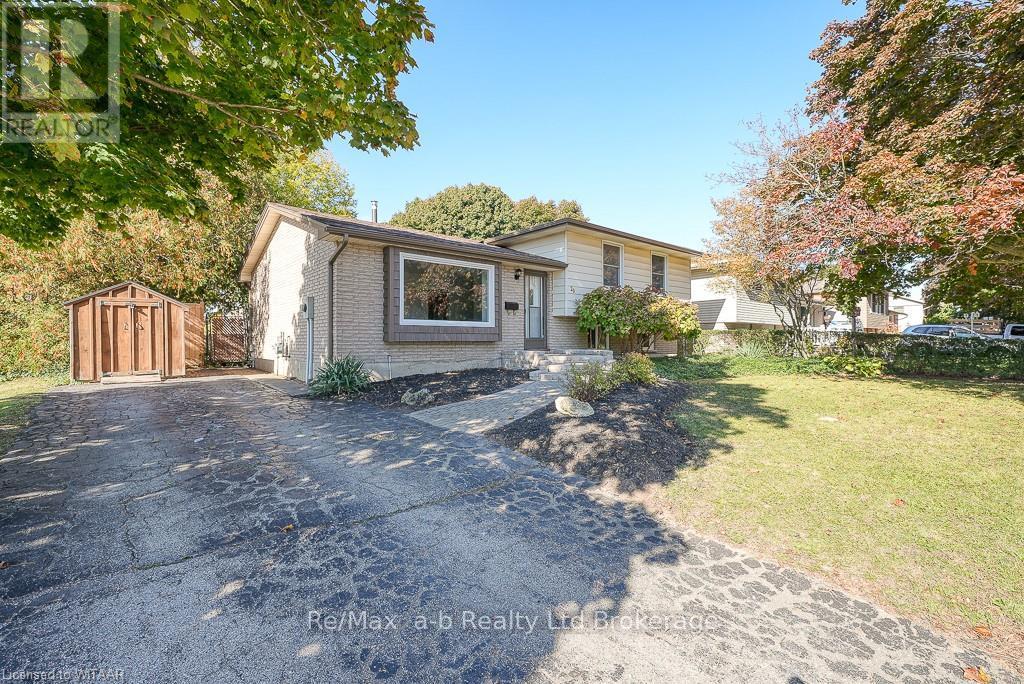 20 GLENN AVENUE, Ingersoll (Ingersoll - South)