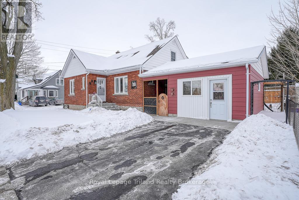 30 VENISON STREET W, Tillsonburg