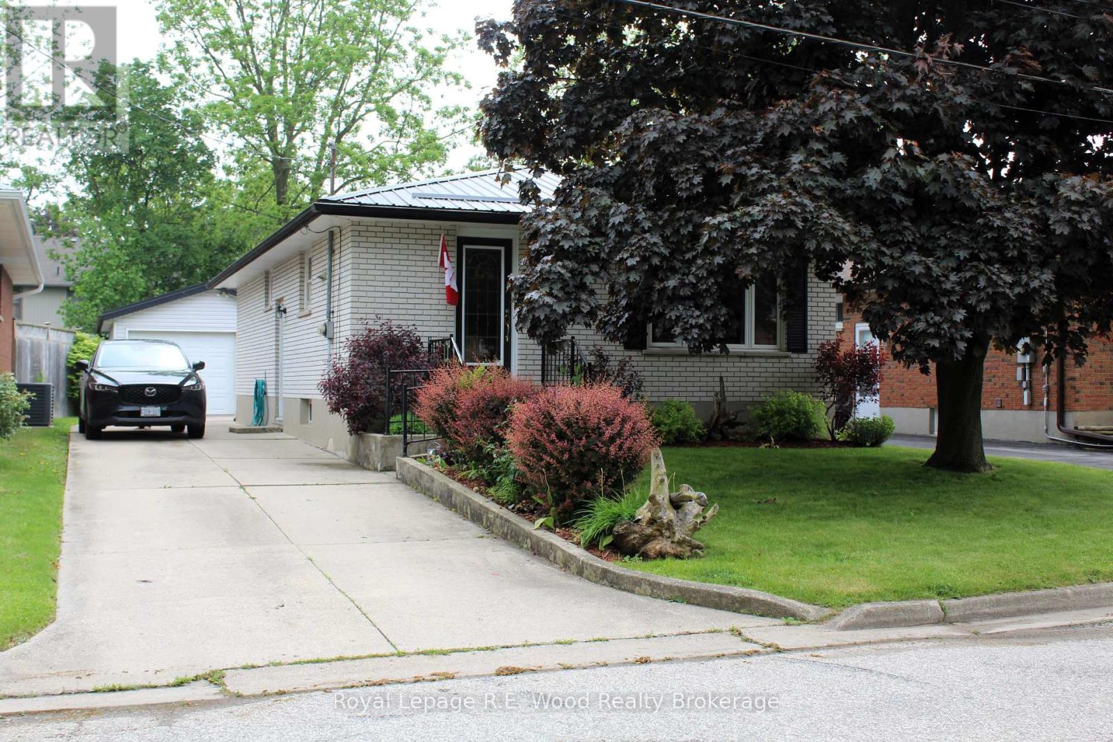 13 WILLIAM STREET, Aylmer