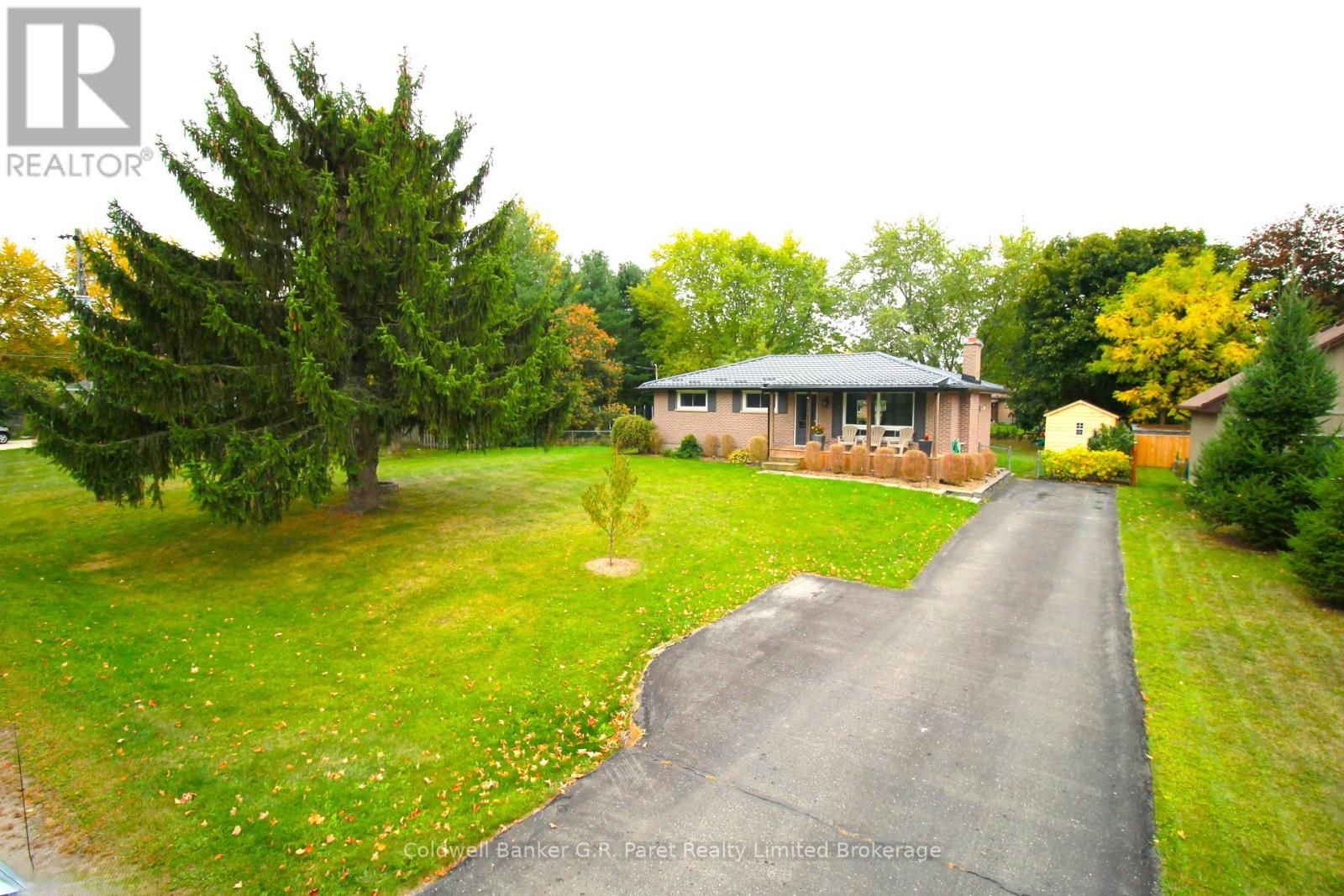 104 SIMCOE CRESCENT, Middlesex Centre (Komoka)