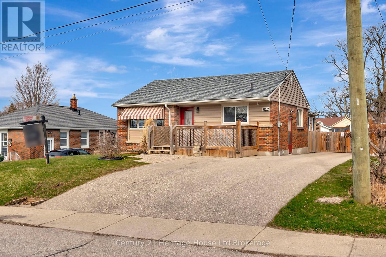 817 KENSINGTON STREET, Woodstock (Woodstock - North)