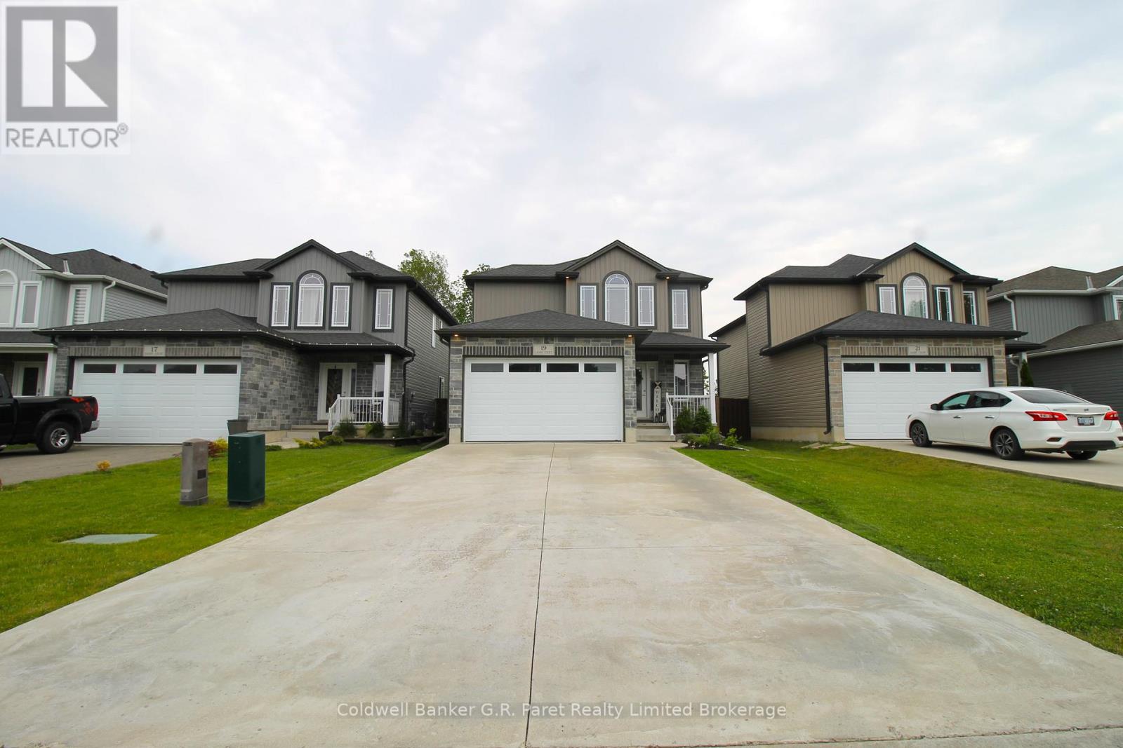 19 SANDY COURT, Tillsonburg