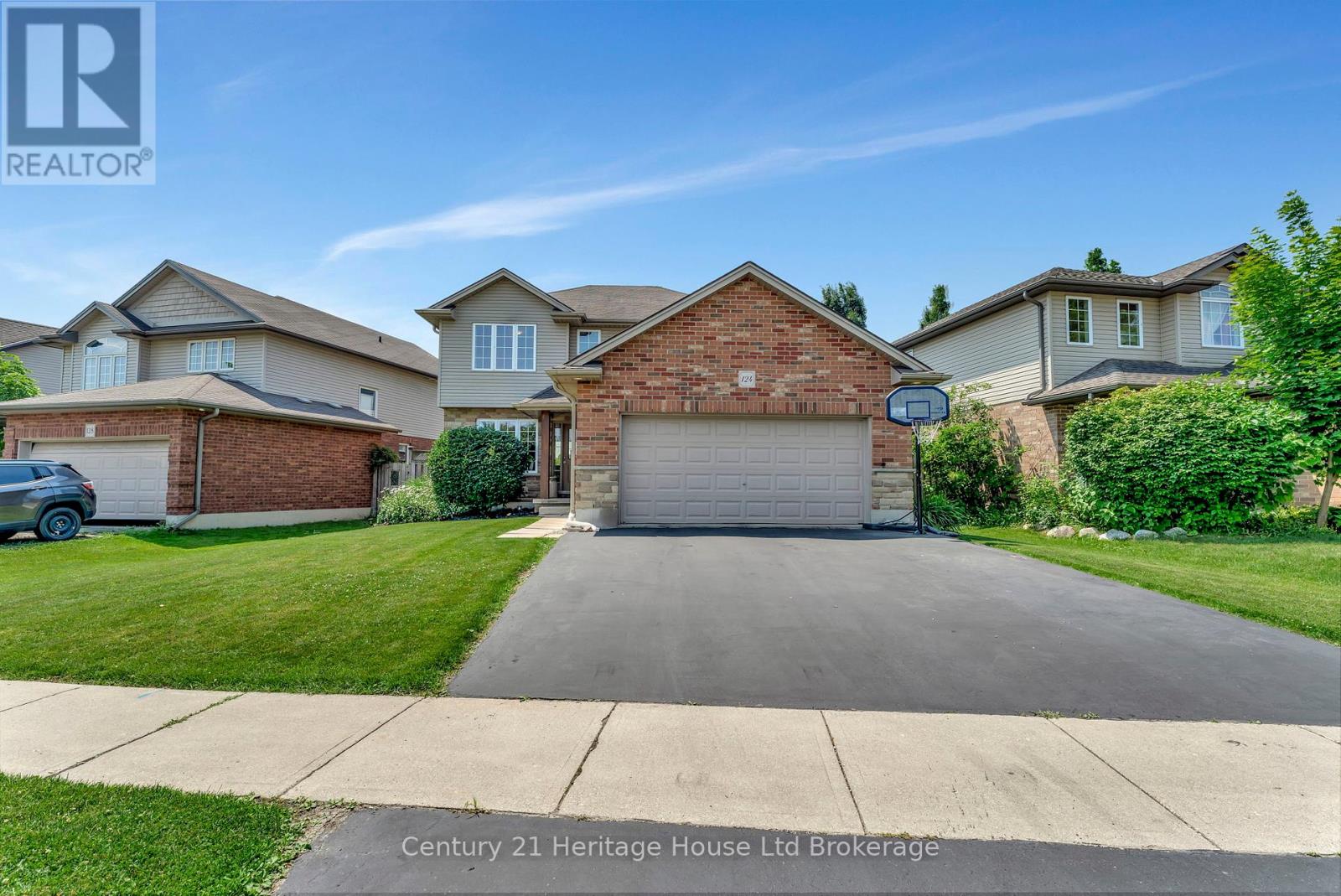 124 CARDINAL DRIVE, Woodstock (Woodstock - North)