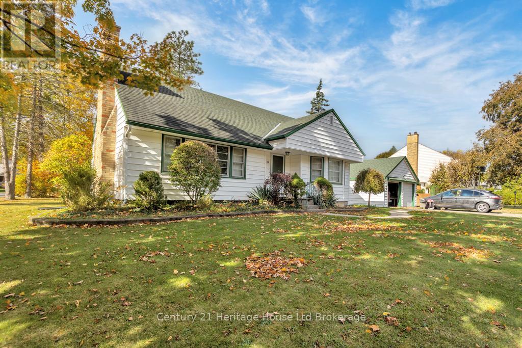 10 PARKSIDE DRIVE, Tillsonburg