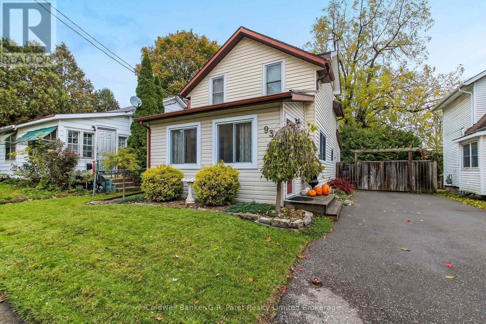 93 KING LANE, Norfolk (Simcoe)