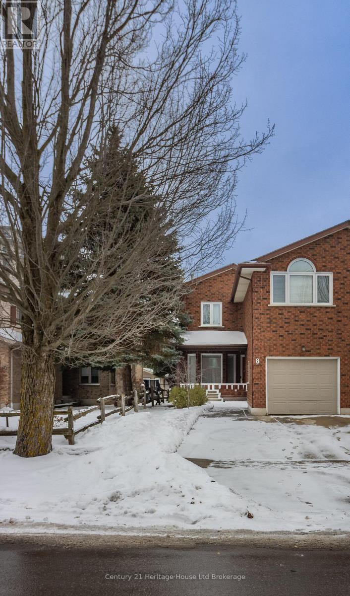 8 MOHICAN DRIVE, Woodstock (Woodstock - North)