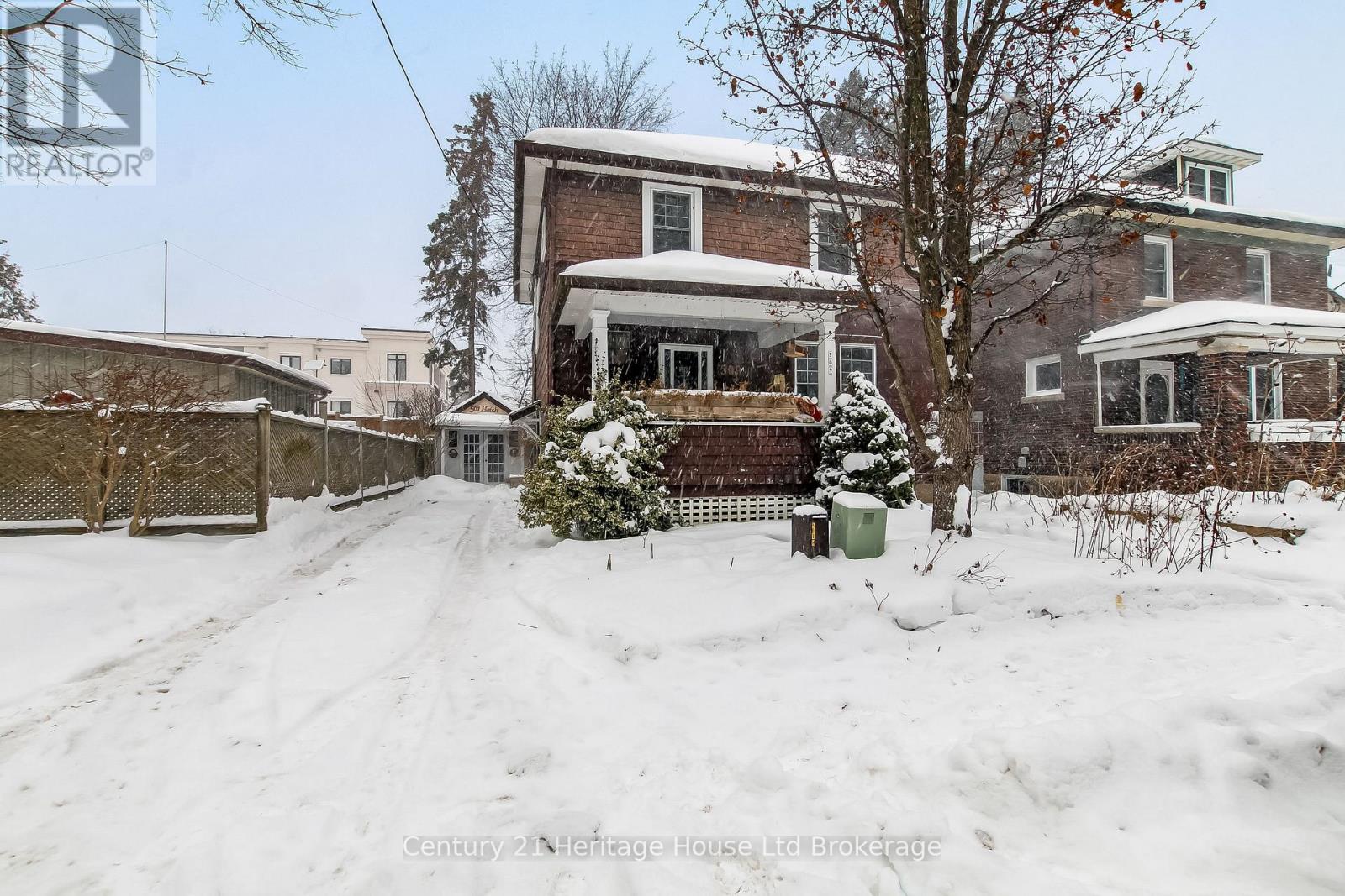 509 HATCH STREET, Woodstock (Woodstock - South)