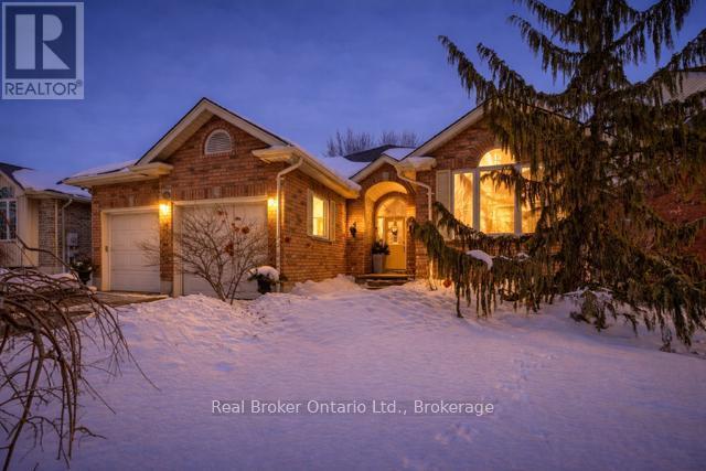 504 CRESTWOOD COURT, Woodstock (Woodstock - North)