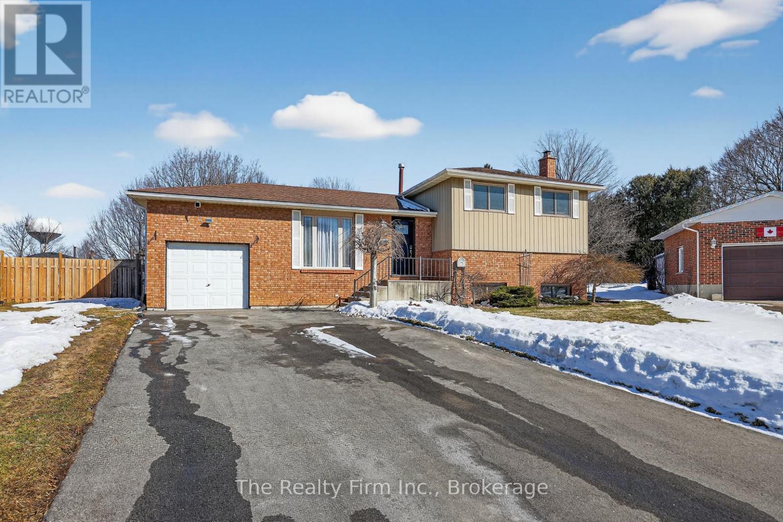 14 LINDEN PLACE, Ingersoll (Ingersoll - South)