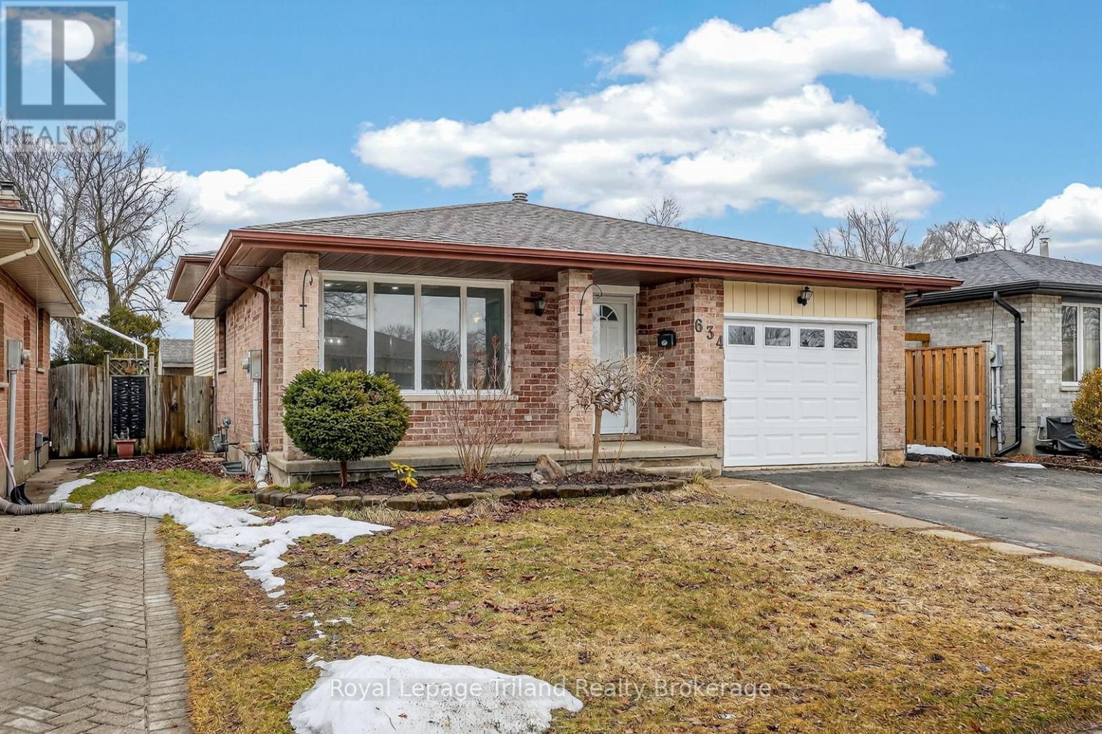 634 CLASSIC DRIVE, London East (East P)