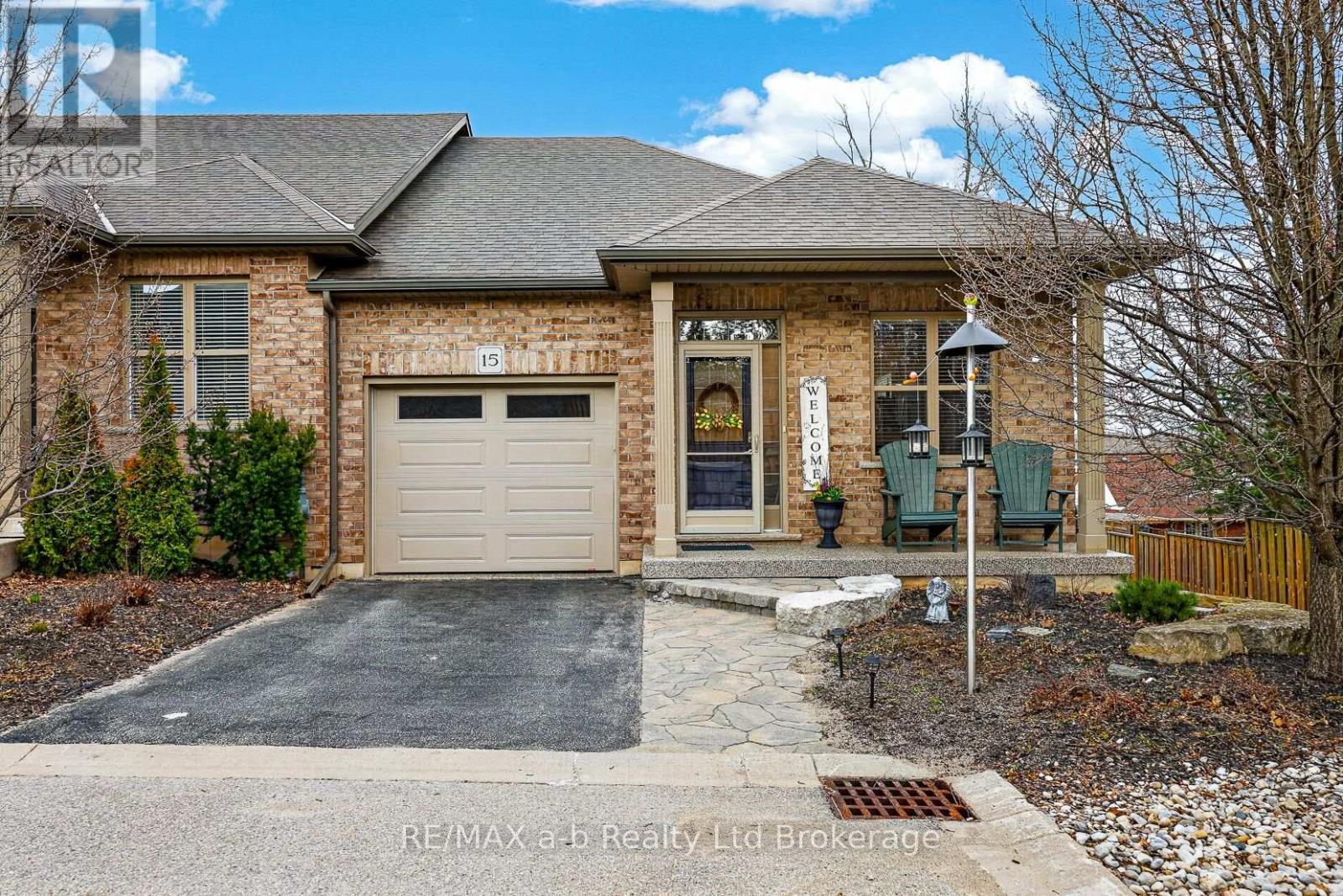 15 - 111 KING STREET E, Ingersoll (Ingersoll - South)