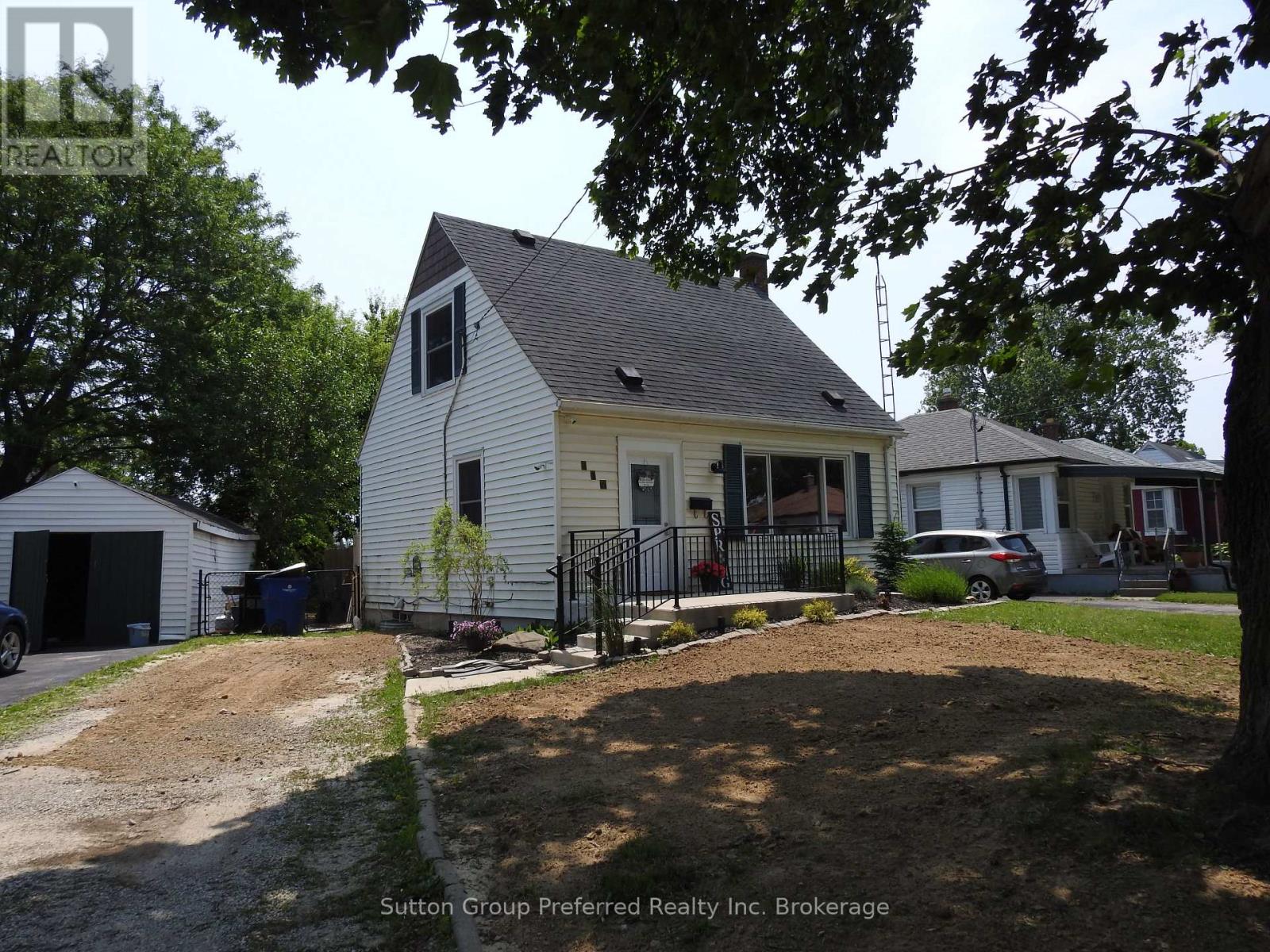 116 SUNNYSIDE AVENUE, Chatham-Kent (Chatham)