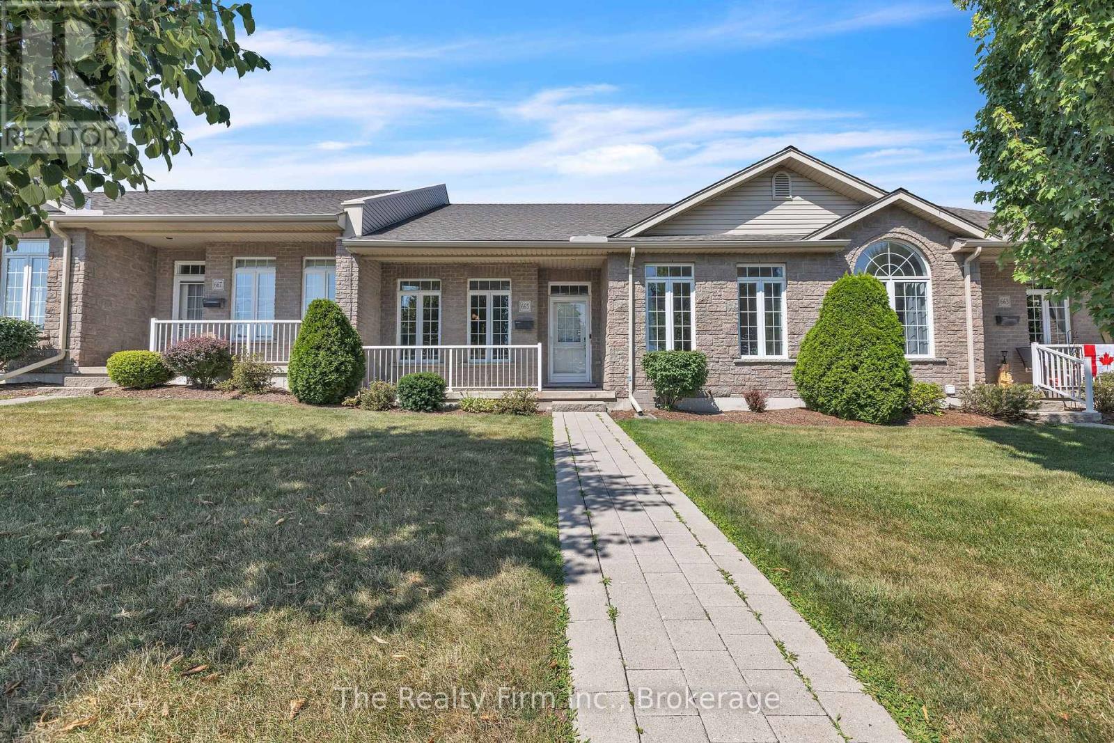 3 - 665 SOUTHWOOD WAY, Woodstock (Woodstock - South)
