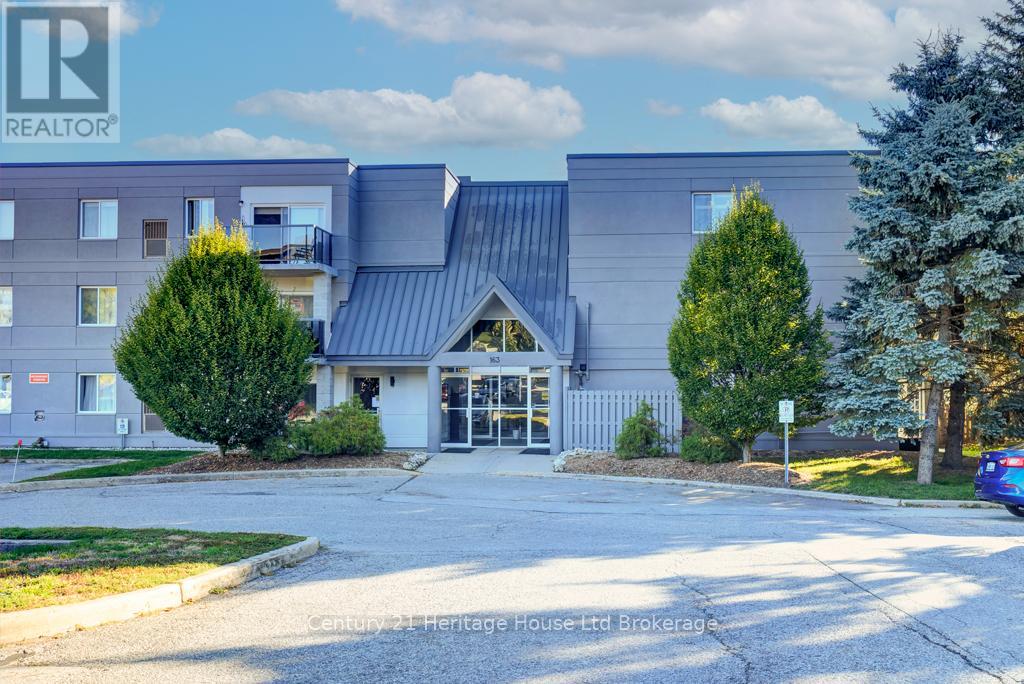 106 - 163 FERGUSON DRIVE, Woodstock (Woodstock - South)