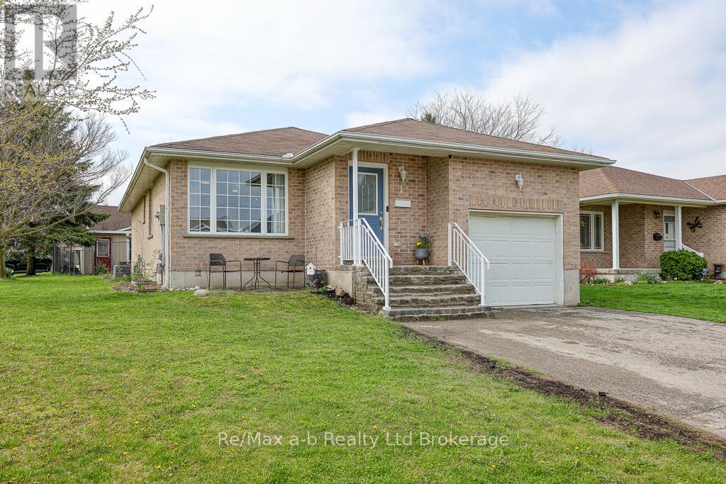 1 FELTZ DRIVE, Ingersoll (Ingersoll - North)