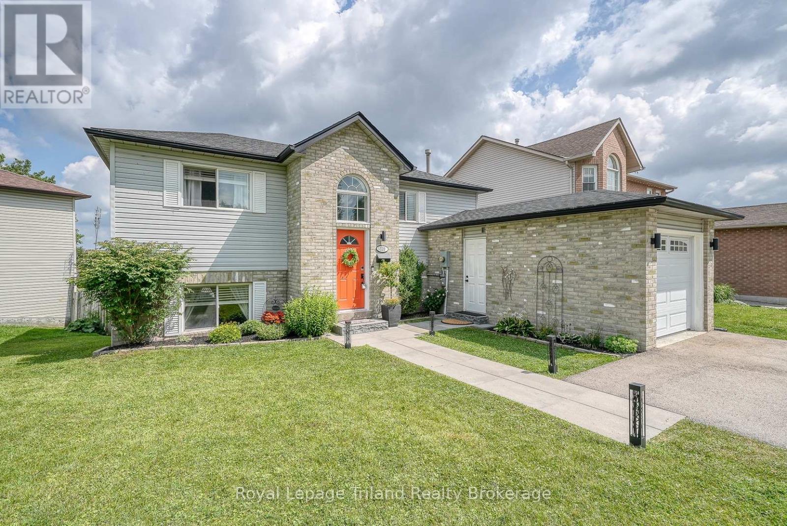 109 CANROBERT STREET, Woodstock (Woodstock - South)