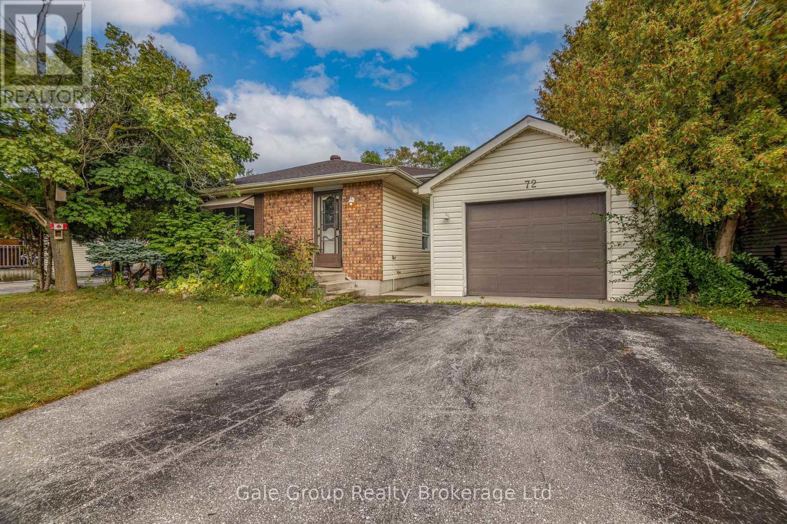 72 VAN NORMAN DRIVE, Tillsonburg