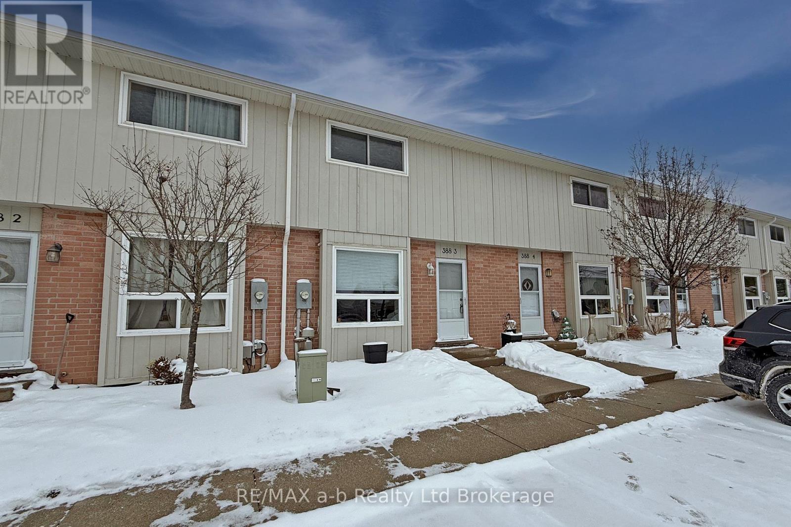 3 - 388 SPRINGBANK AVENUE N, Woodstock (Woodstock - North)