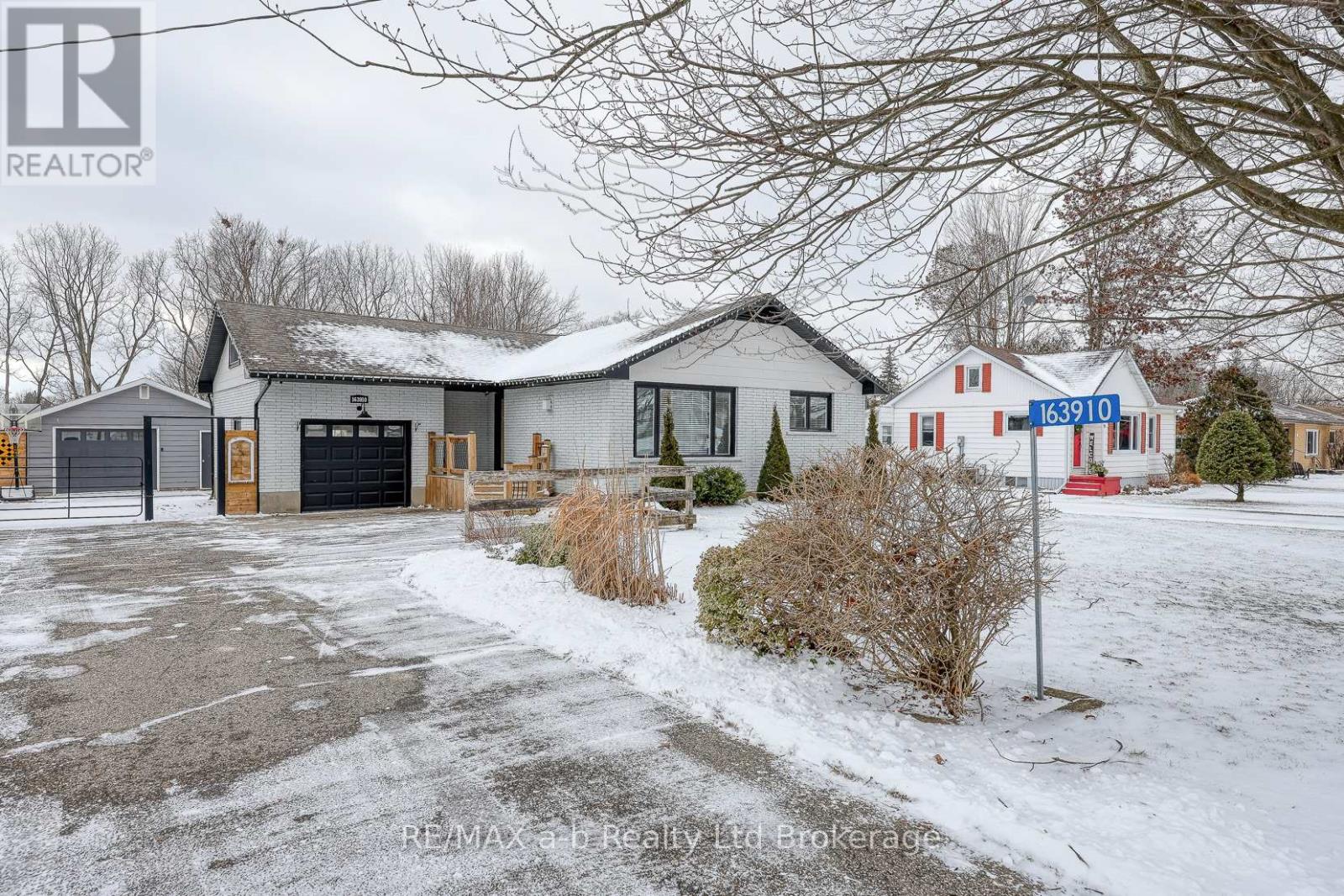 163910 BROWNSVILLE ROAD, South-West Oxford (Delmer)