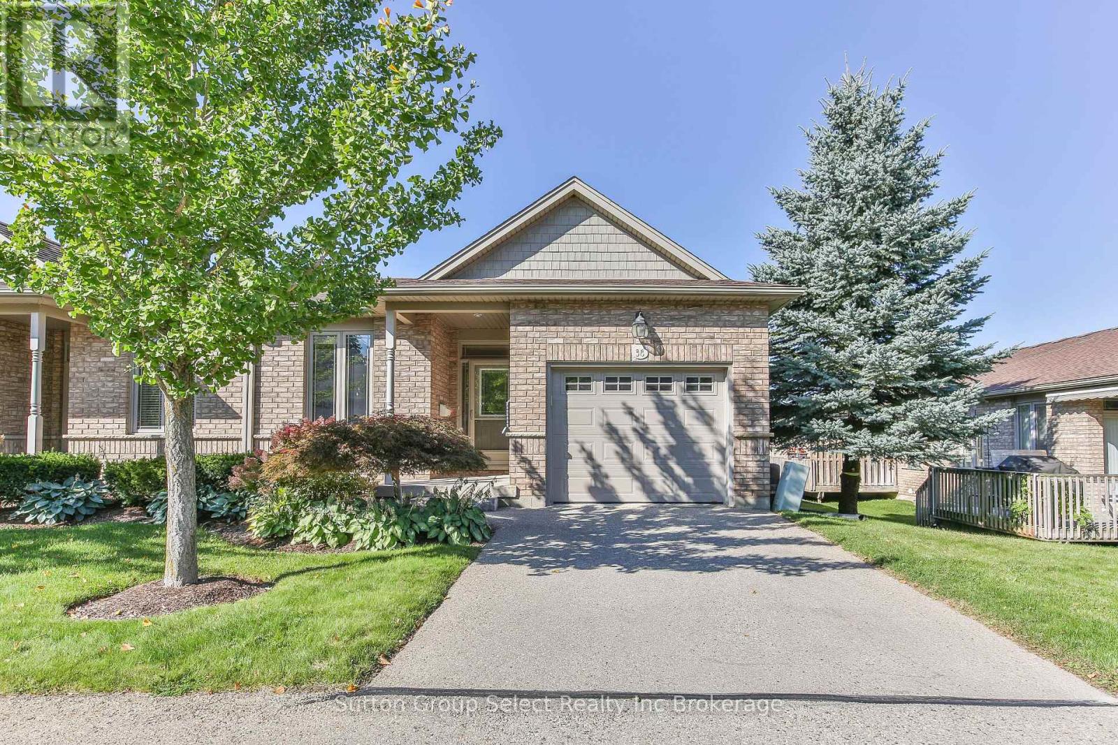 38 - 540 SPITFIRE STREET, Woodstock (Woodstock - North)