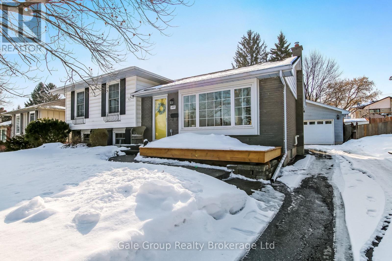 788 GLADSTONE DRIVE, Woodstock (Woodstock - North)