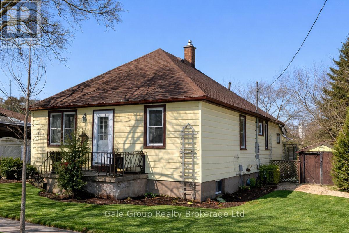 839 DUFFERIN STREET, Woodstock (Woodstock - South)