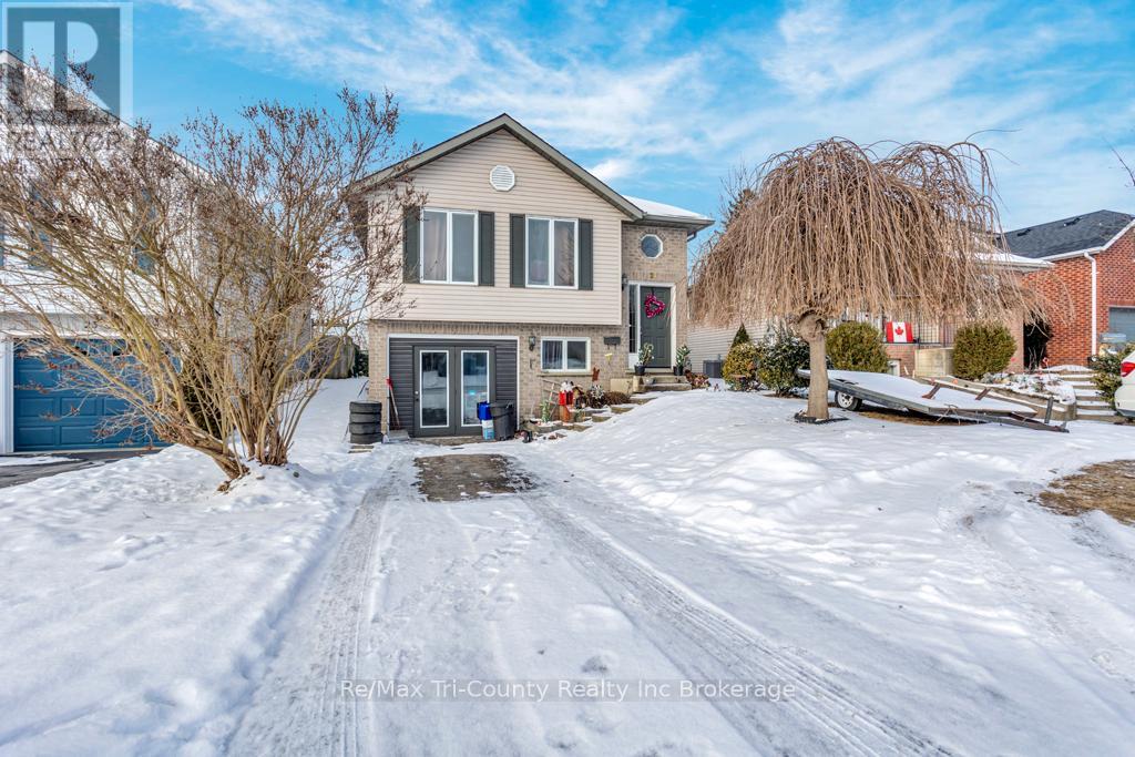 21 MAGNOLIA DRIVE, Tillsonburg