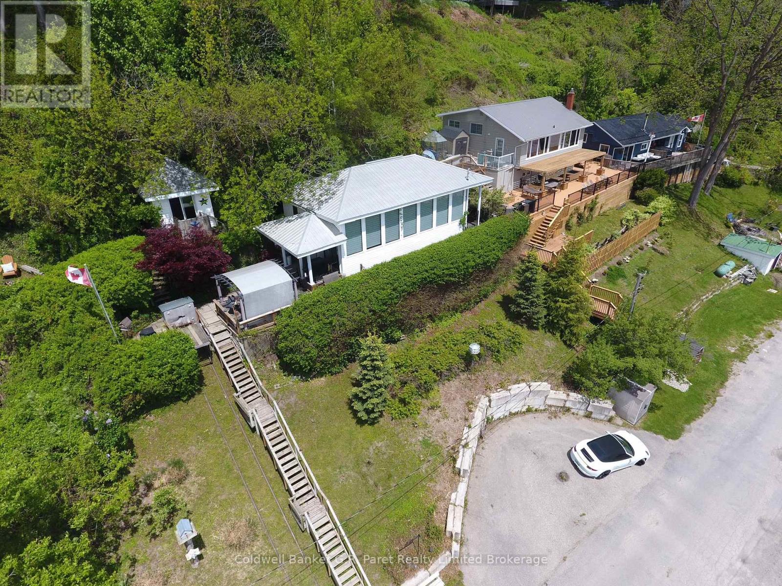 61 BLUEWATER AVENUE, Norfolk (Booth s Harbour)