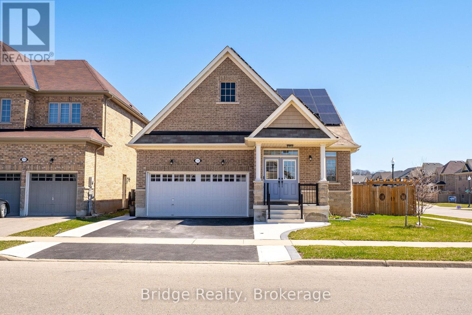 700 ARTHUR PARKER AVENUE, Woodstock (Woodstock - North)