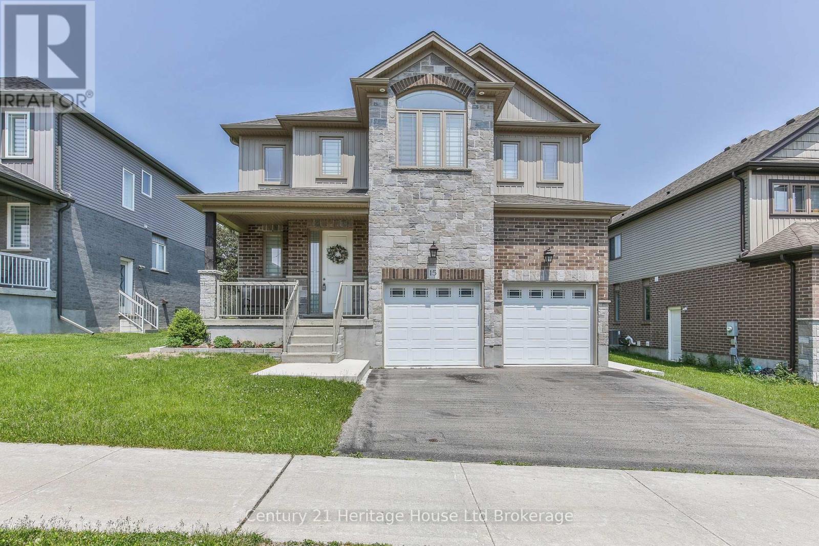 15 HARTFIELD STREET, Ingersoll (Ingersoll - South)