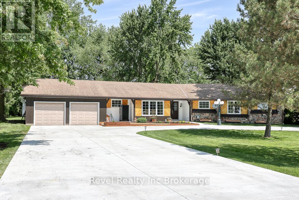 3880 DUNDAS STREET, Thames Centre