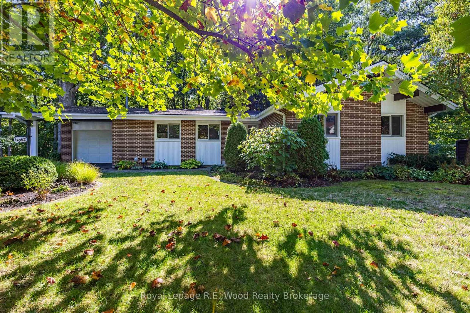 8 HIGHLAND DRIVE, Tillsonburg