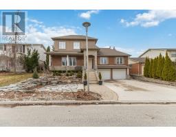 61 Applewood Crescent, MLS X12920688