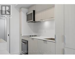303 - 370 MARTHA STREET - 11