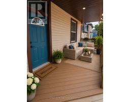 552 HATCH STREET - 1
