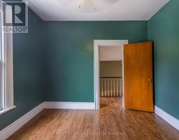 552 HATCH STREET - 23
