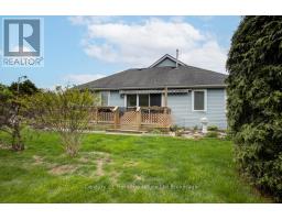 5 DEREHAM DRIVE - 26