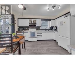 5 DEREHAM DRIVE - 5