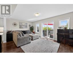 28 - 175 INGERSOLL STREET N - 17