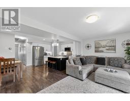 28 - 175 INGERSOLL STREET N - 20