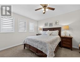 28 - 175 INGERSOLL STREET N - 22