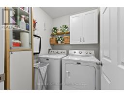 28 - 175 INGERSOLL STREET N - 28