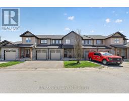 28 - 175 INGERSOLL STREET N - 44