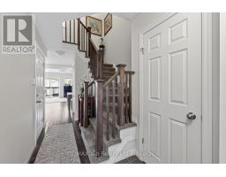 28 - 175 INGERSOLL STREET N - 8