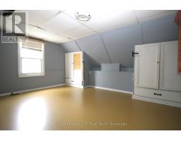 15 WAWA STREET - 11