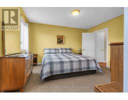210 BALDWIN STREET - 14