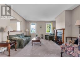 210 BALDWIN STREET - 4