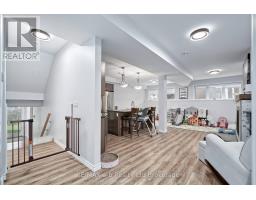 305 ROBINSON STREET - 24