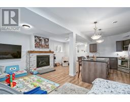 305 ROBINSON STREET - 25