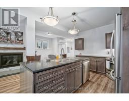 305 ROBINSON STREET - 28